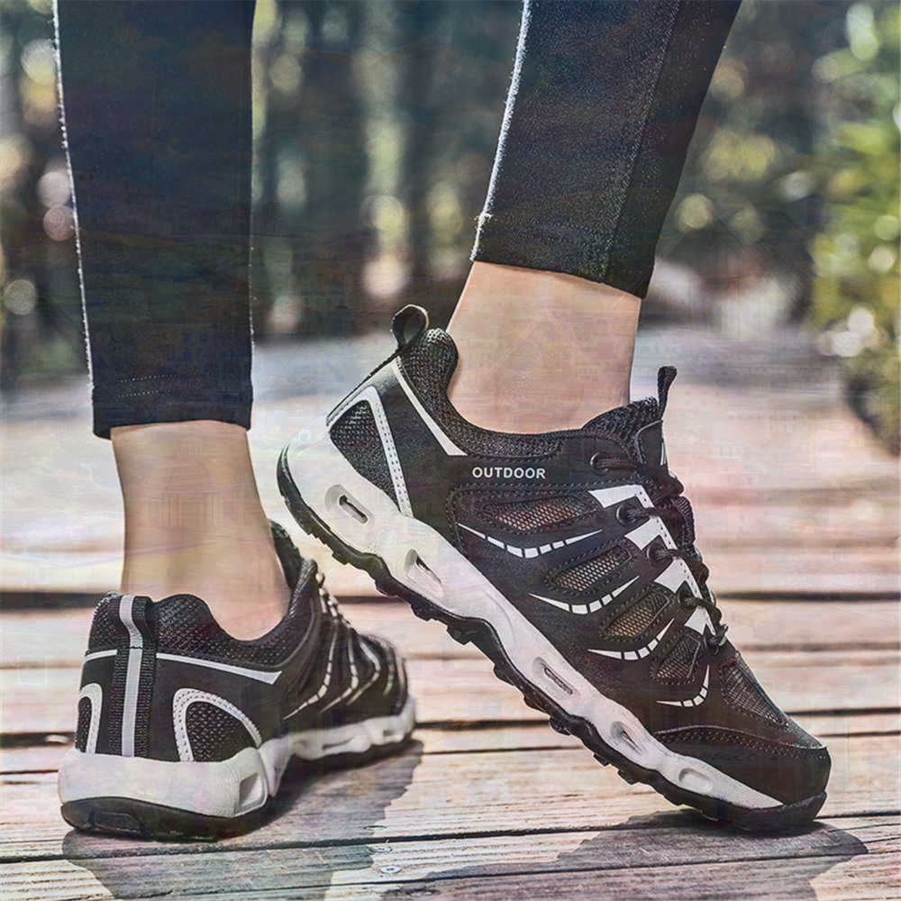 Sumer Round Tip Silver Sneaker - Tech Accessories Dropshipping ulasan dan harga